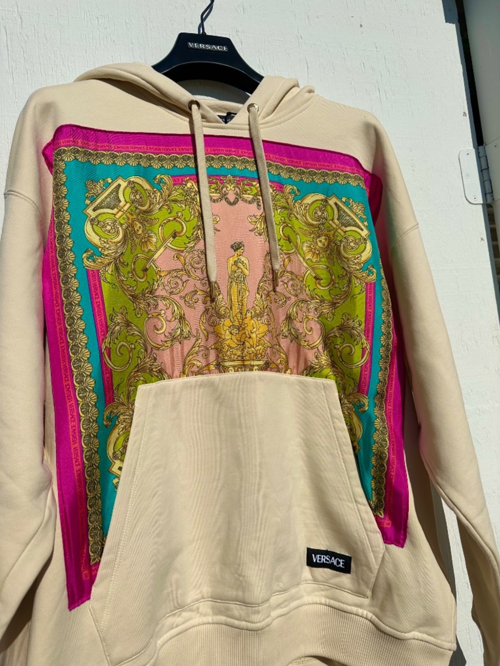 VERSACE Barocco Goddess Hoodie Beige Cotton/Silk Mens Size M - Picture 3 of 8